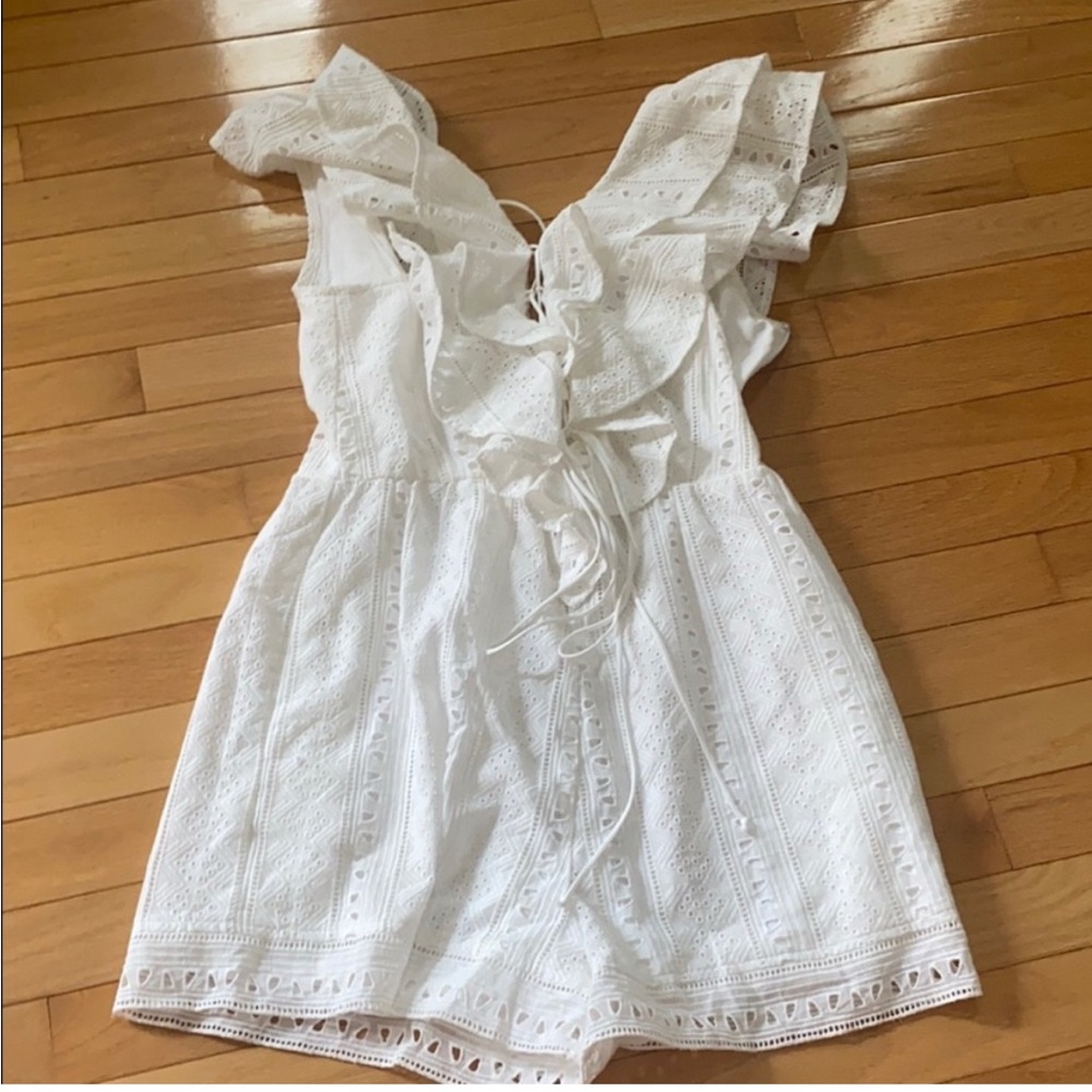 White Eyelet Lace Detail Romper  Choosy-$130 MSRP